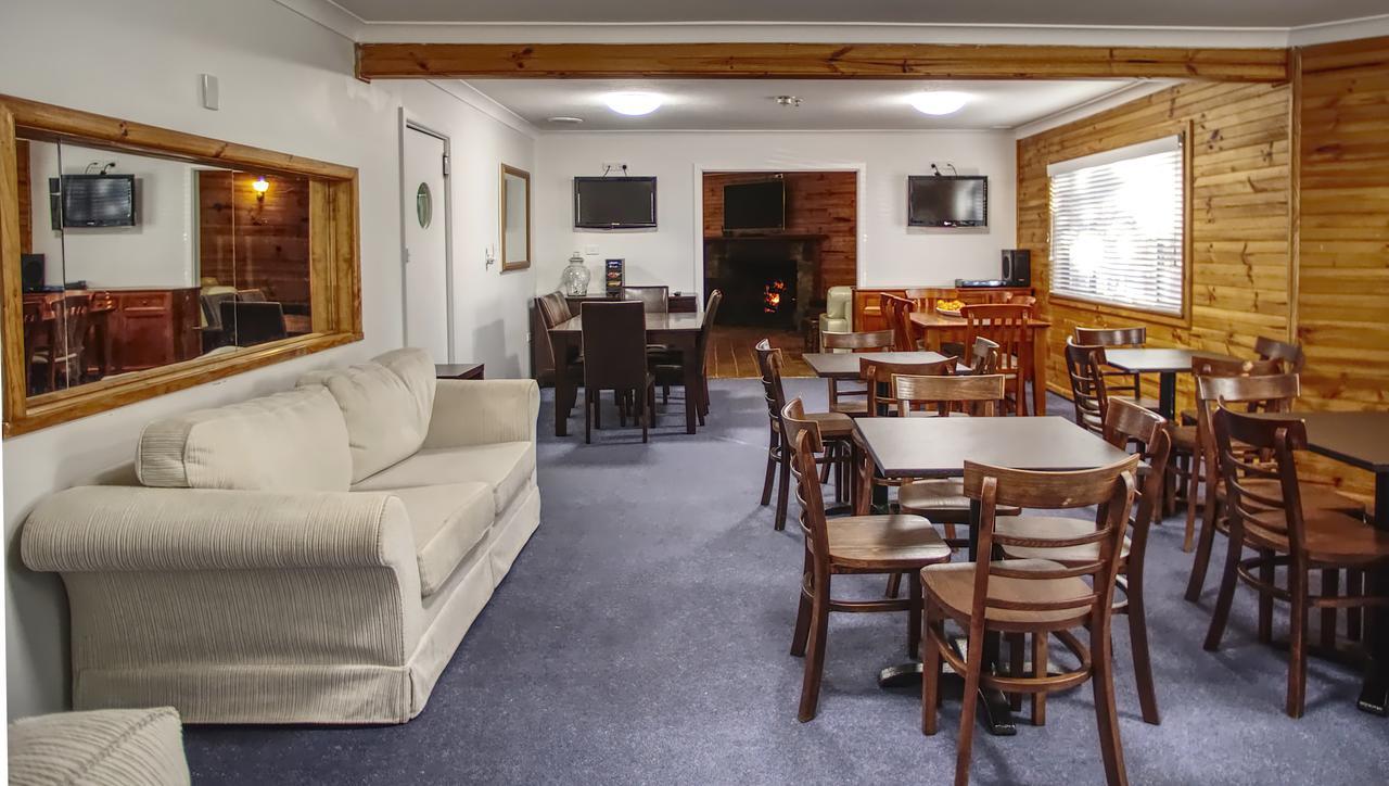 Selwyn Star Lodge Adaminaby Exterior photo